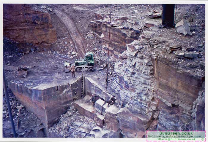A photo of stone in Barnill quarry