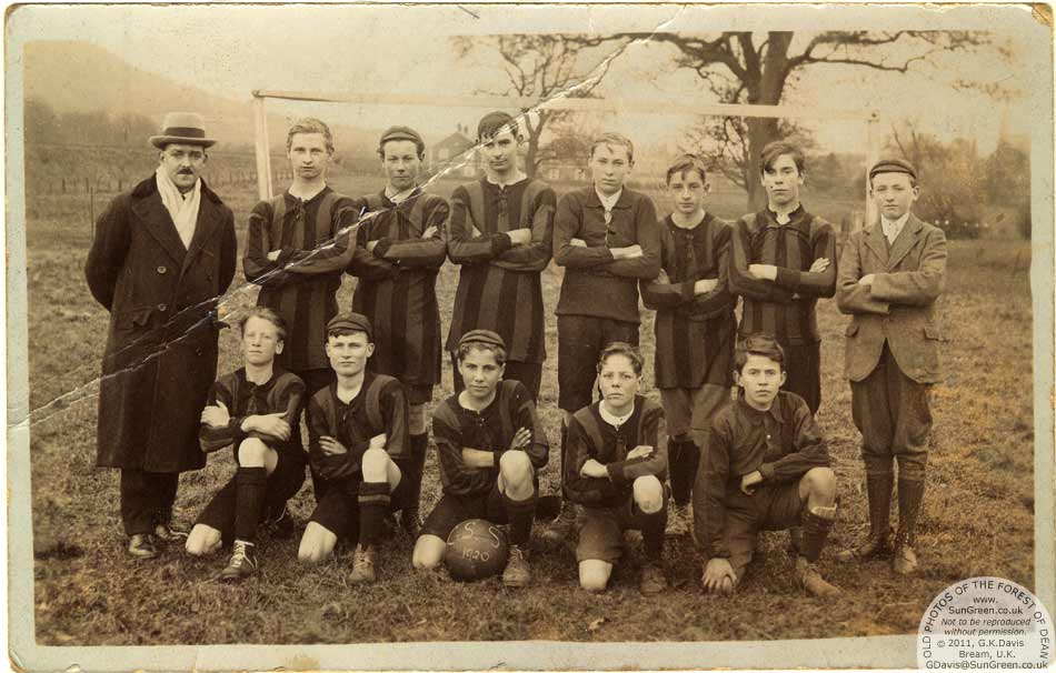 Football vs Ross