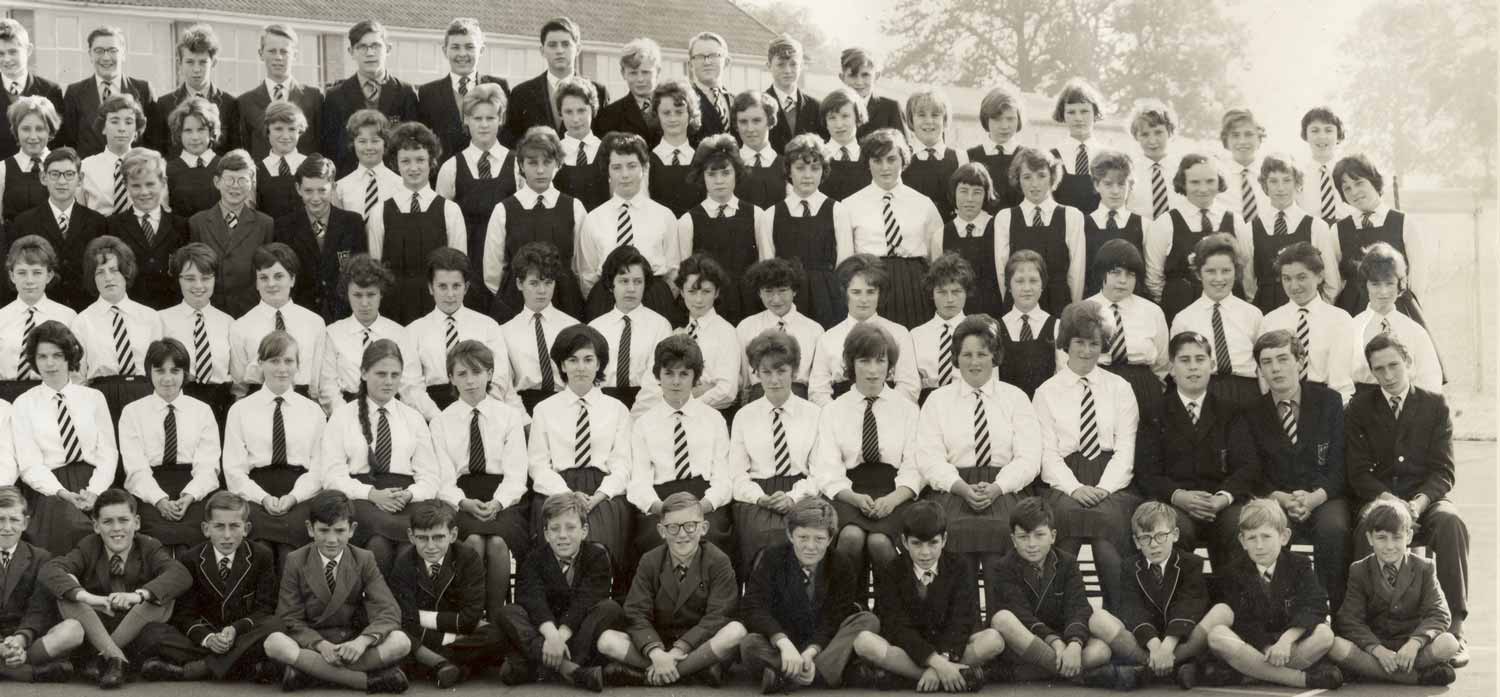 Bella Grammar School