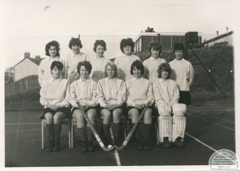 EDGS Hockey team