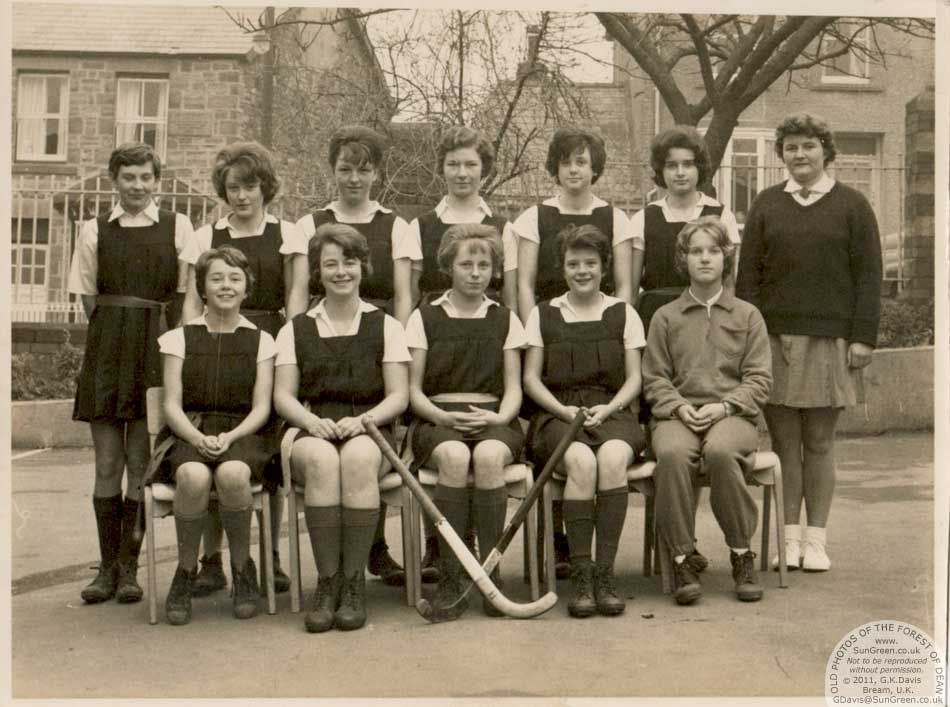 EDGS Hockey team