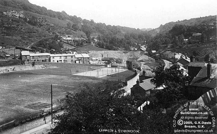 Upper Lydbrook 1938-1939 looking South (49k)