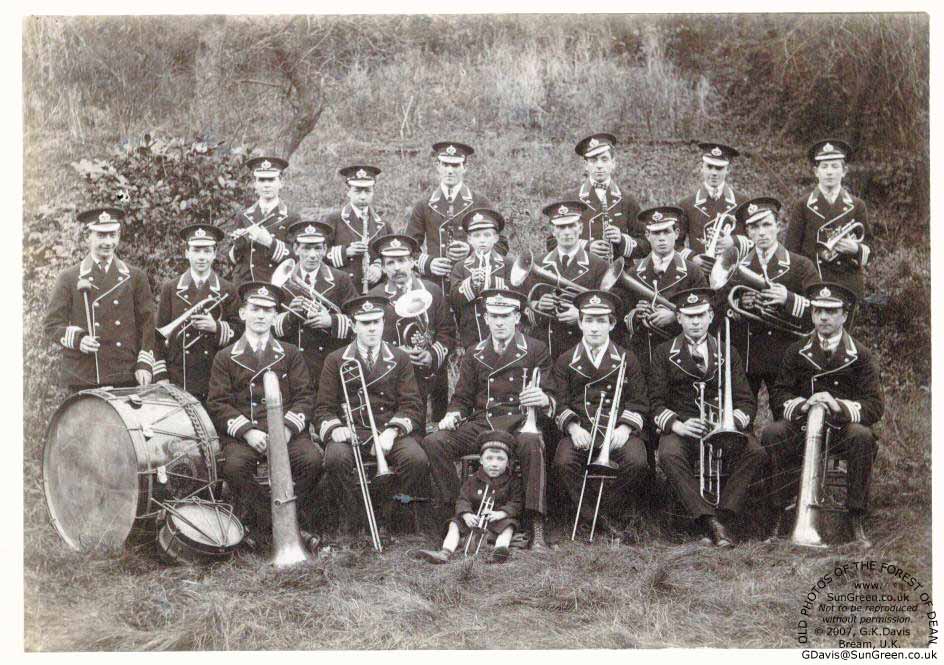 Lydbrook Silver Band 1923