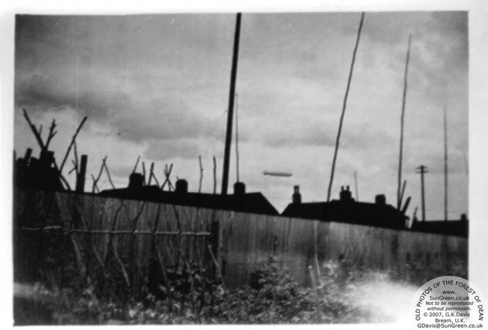 An airship over Lydney