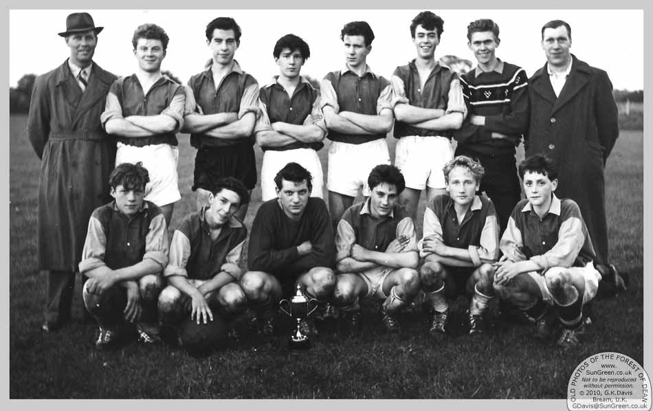 Lydney Town Juniors