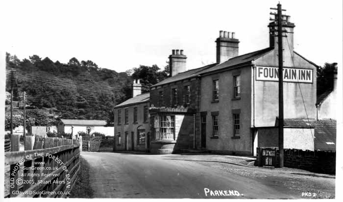 Image: The Fountain at Parkend (32k)