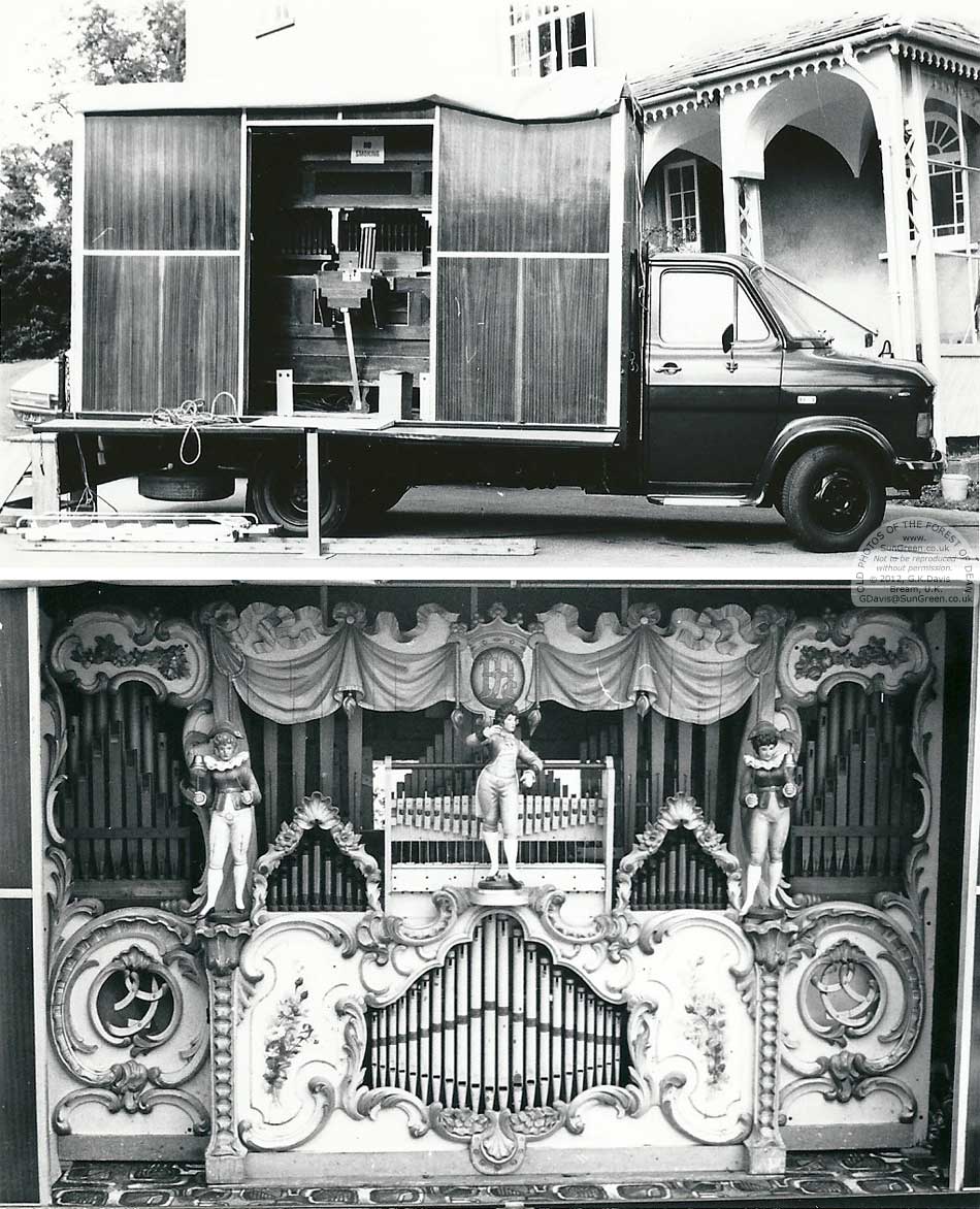 Watts fairground organ