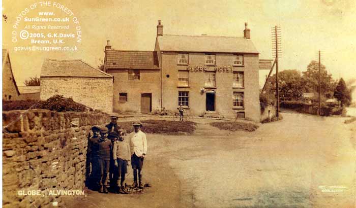 The Globe at Alvington (34k)