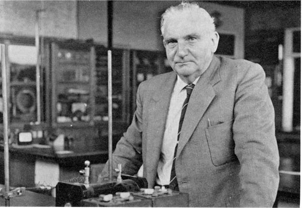 Image : Mr Daubyn (43k)