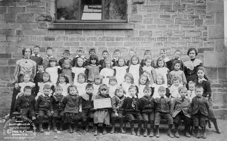 Parkend Council School Infants 1904 (75k)