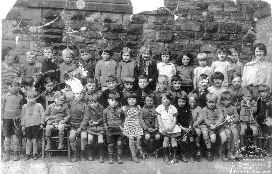 Parkend Infants 1934