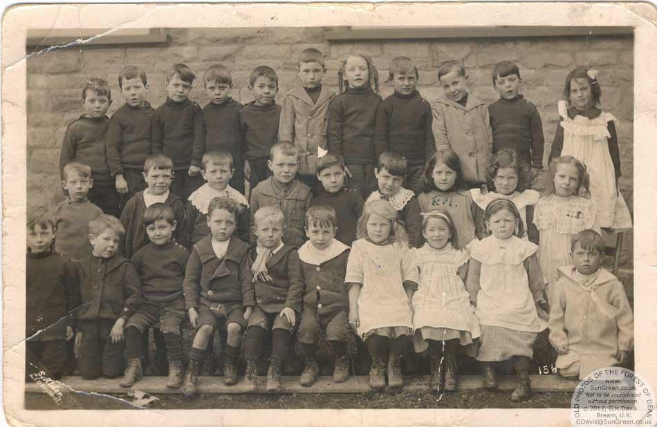 Bream School 1915 62k