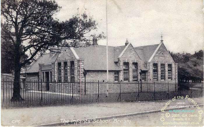 Bream Infants School 1909 (57k)