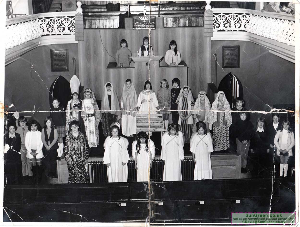Children from Bilson school at a Nativity play