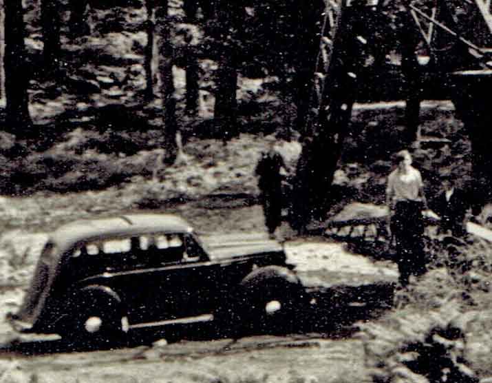 A detail from the quarry photo.