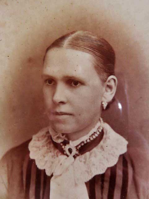 A photo of Anne Davis
