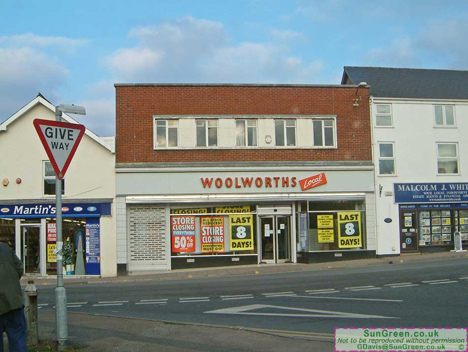 A photo of Woolworths store in Lydney as it was closing down, December 2008
