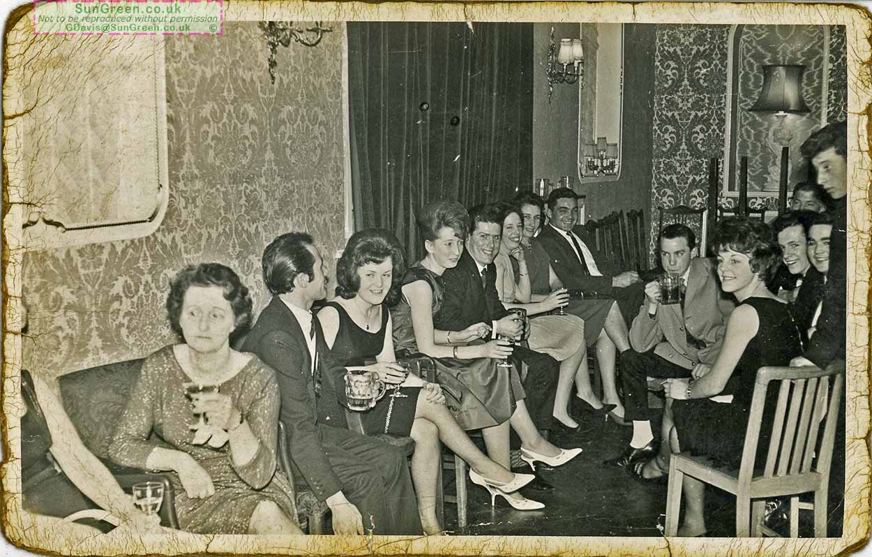 A photo of employees of J Allen Rubber Co. at Ross on Wye in 1965