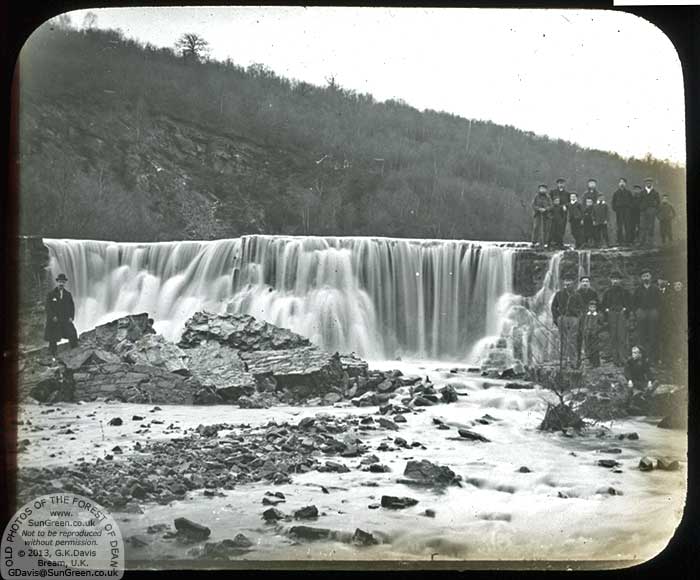New Mills in flood in 1899