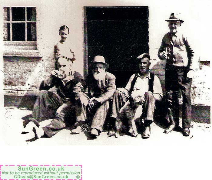 A group of customers outside the Rising Sun Inn, Moseley Green in 1952